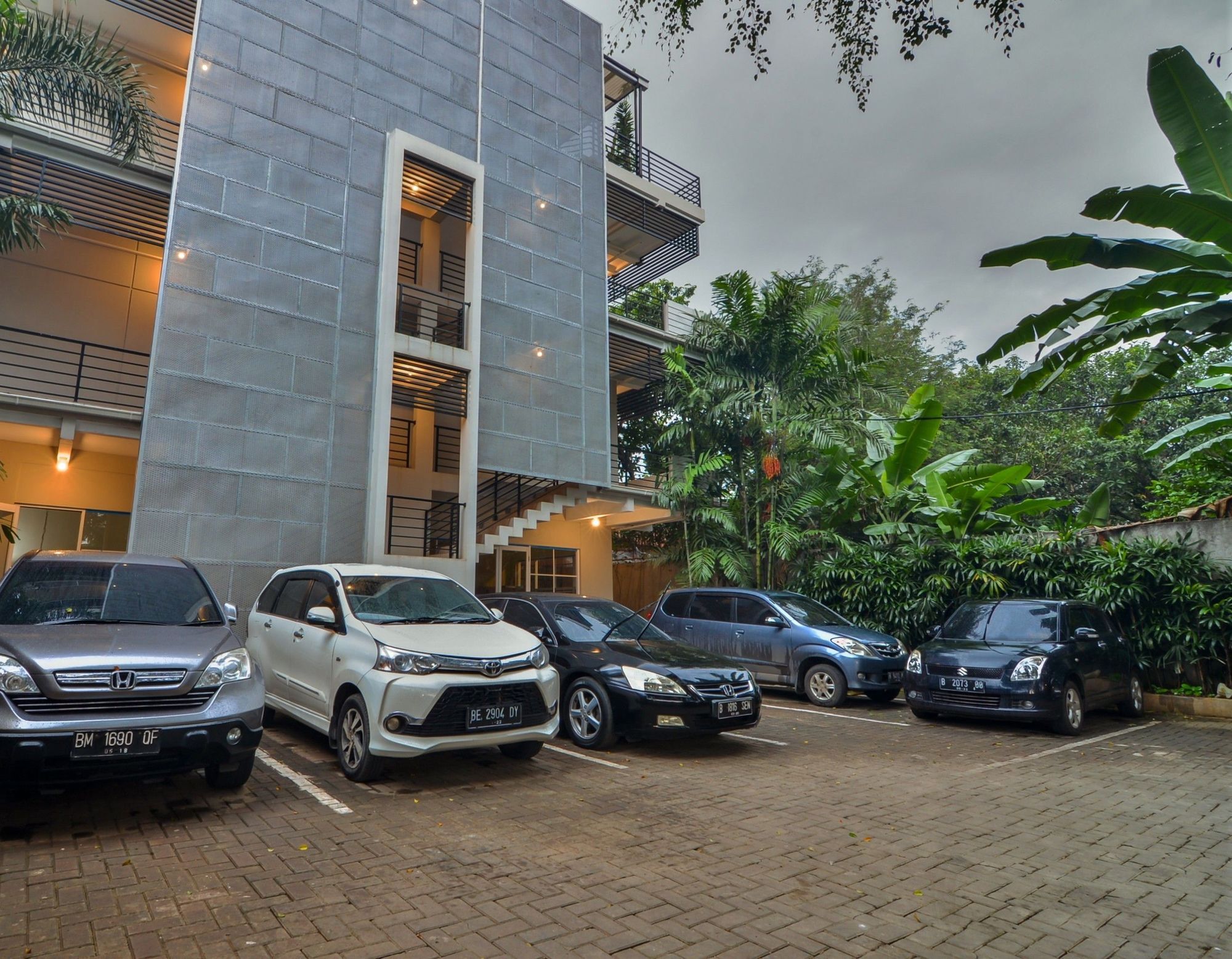 Zen Rooms Kebagusan Raya 21 Cilandak  Esterno foto